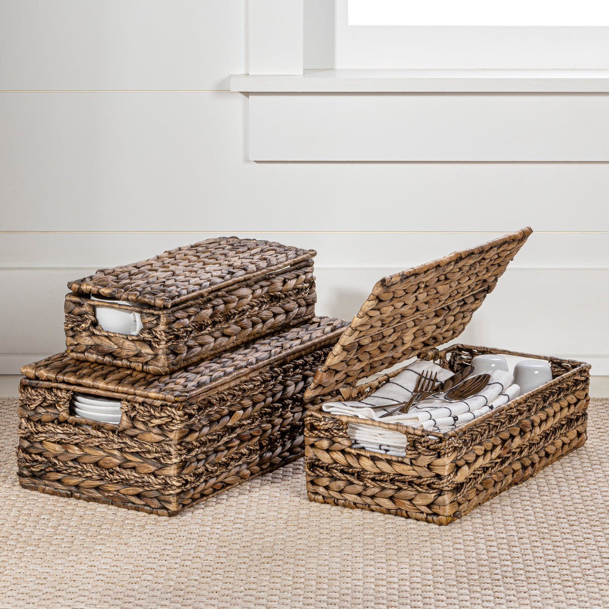 Sandrine Classic Farmhouse Handwoven Hyacinth Storage Baskets with Handles and Lids (Set of 3) - Happimess