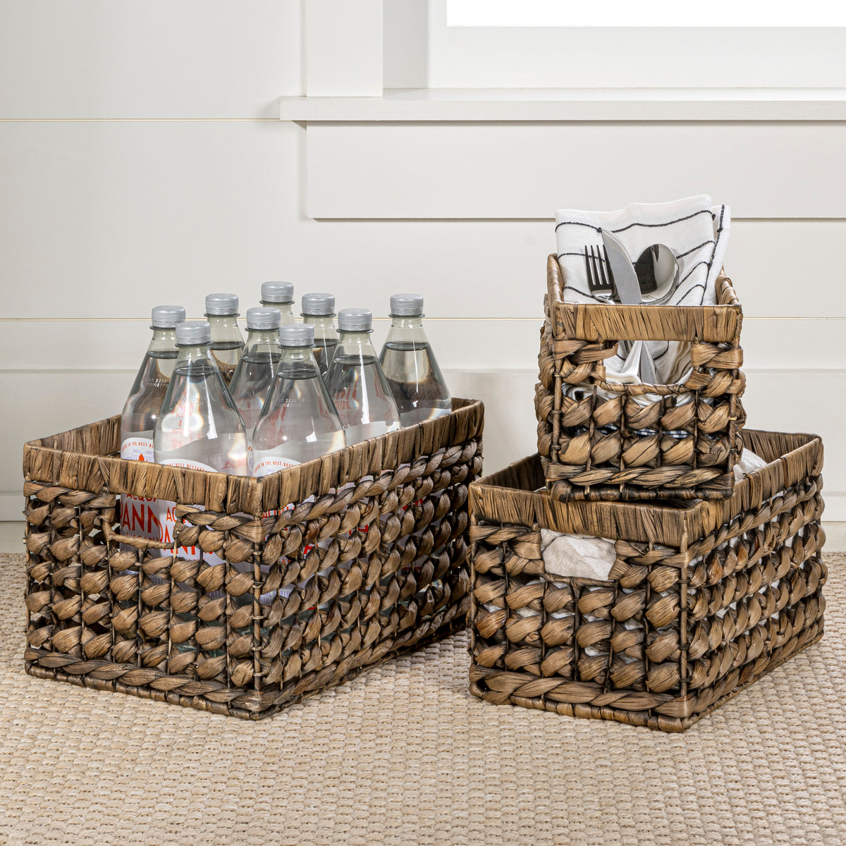 Hayden Bohemian Cottage Handwoven Hyacinth Rectangular Nesting Baskets with Handles (Set of 3) - Happimess