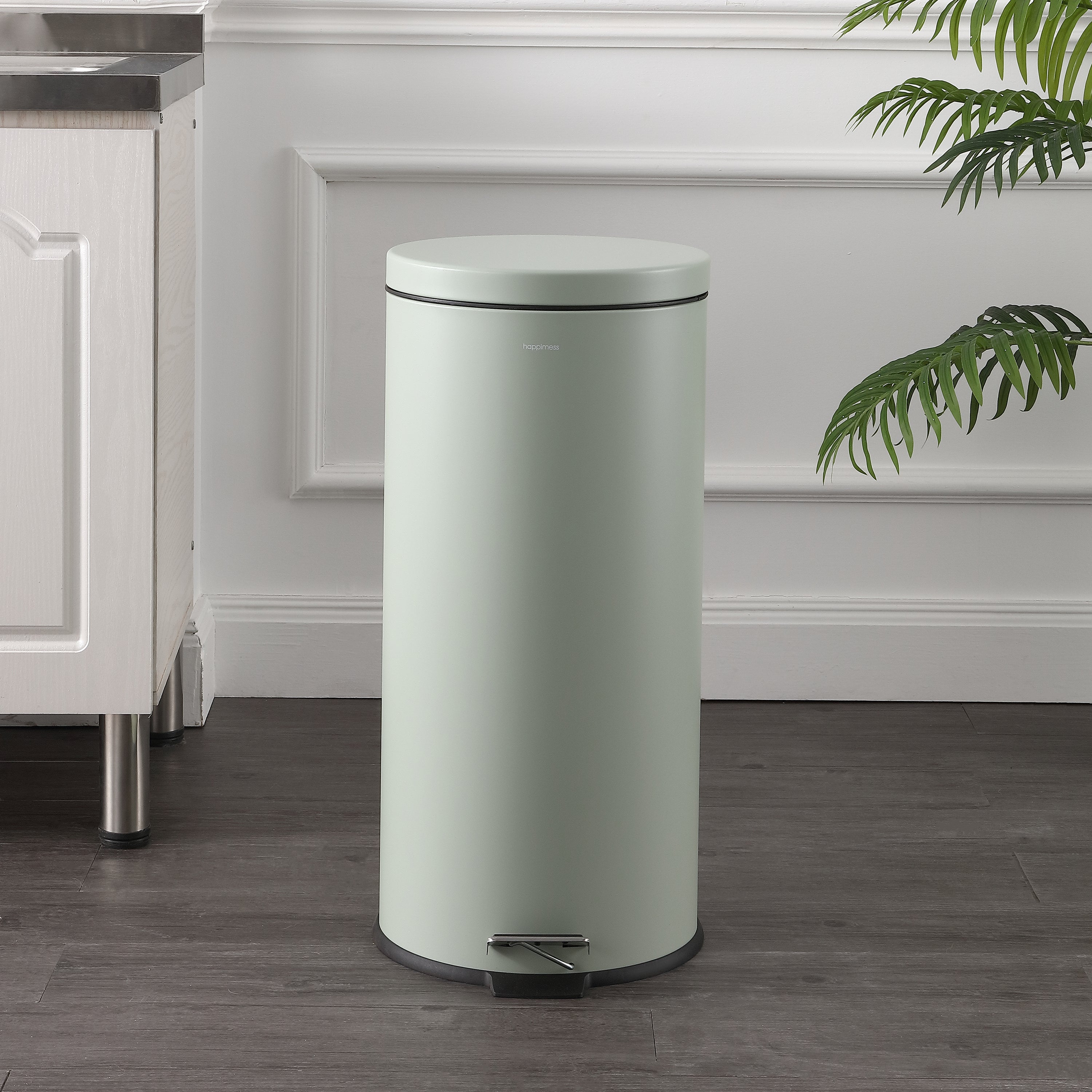 Oscar 8 Gallon Step Trash Can with Free Mini Trash Can