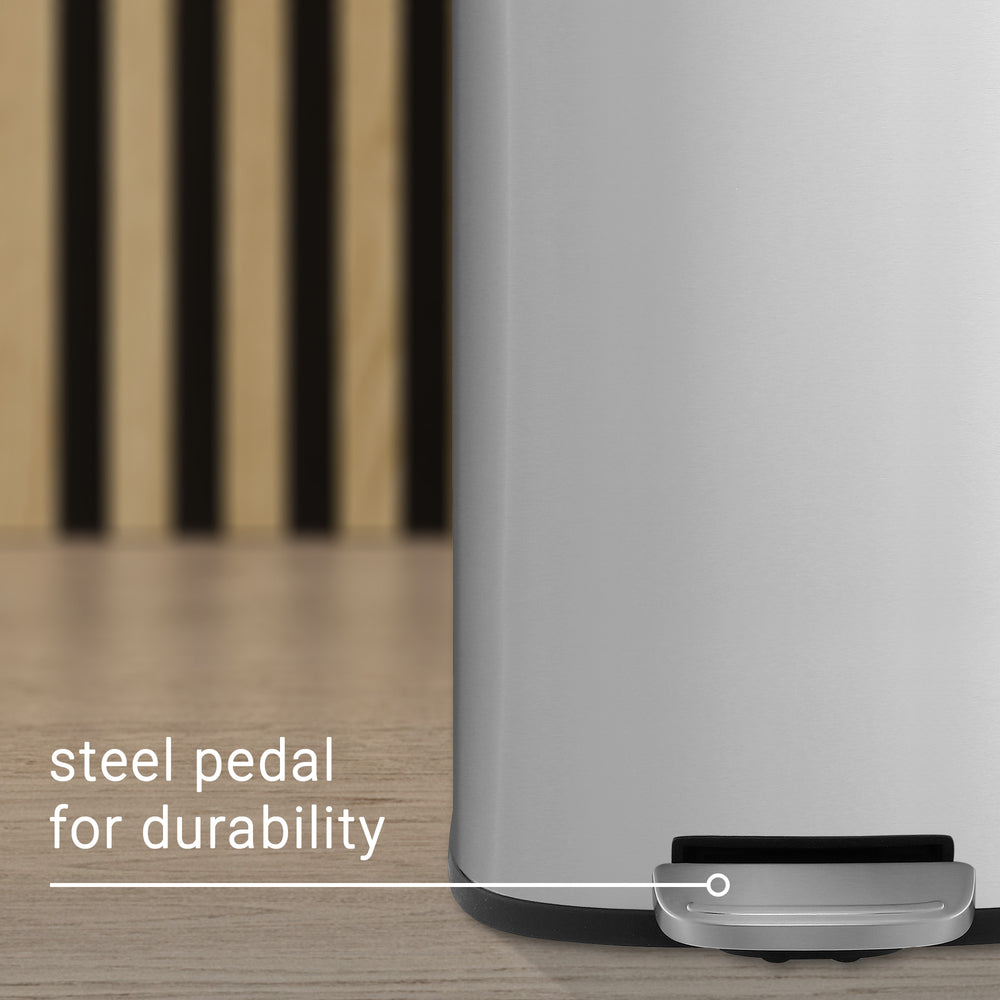Abrahamus 30 Liter/8 Gallon Step-Open Trash Can - Happimess