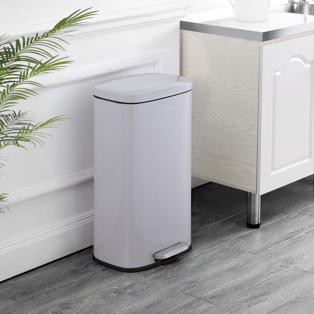 Abrahamus 30 Liter/8 Gallon Step-Open Trash Can - Happimess