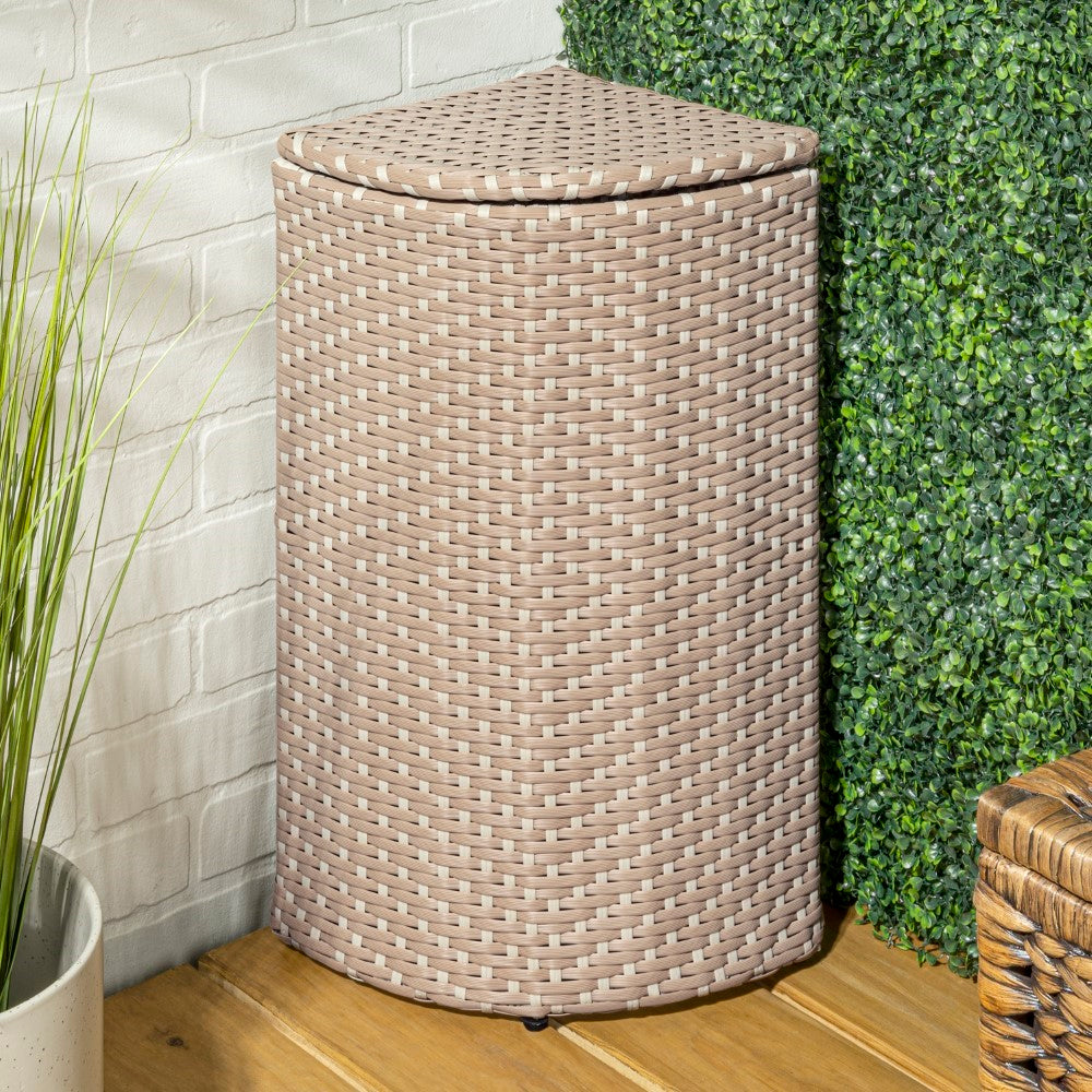 Chloe 15.56-Gallon Outdoor Trash Can - Happimess