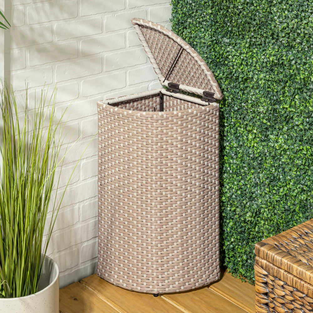 Chloe 15.56-Gallon Outdoor Trash Can - Happimess